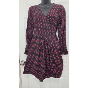 Passion Lilie Wrap Dress Womens‎ Medium Black Red Ikat Print Long Sleeve V-Neck